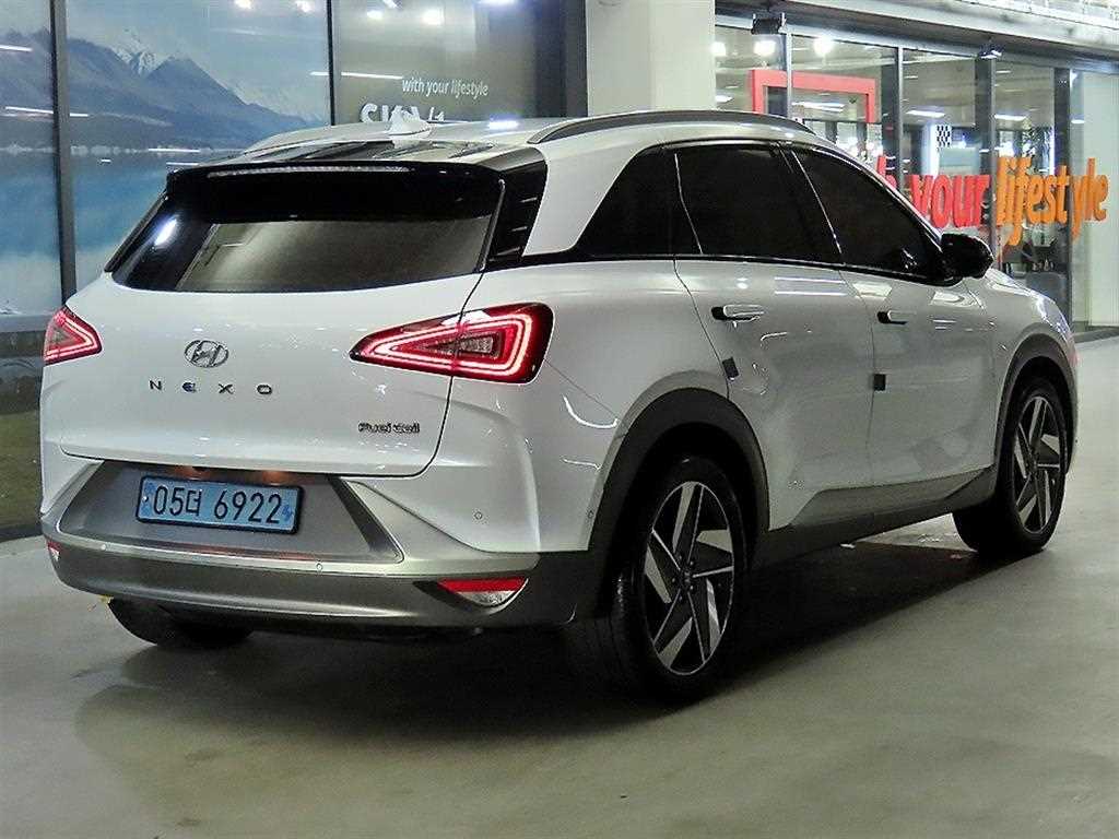 HYUNDAI Nexo - Vista 4