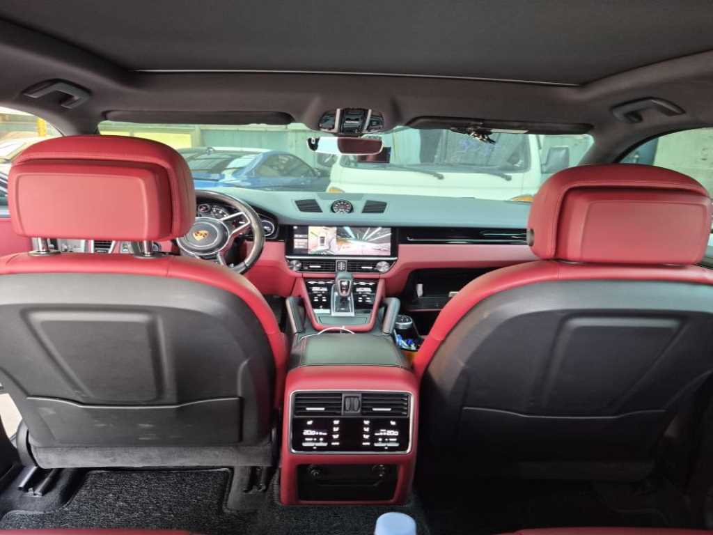 Porsche Cayenne - Vista 9