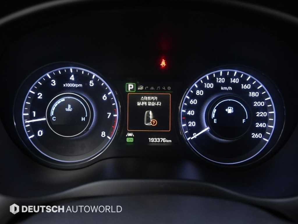 HYUNDAI Aslan - Vista 8