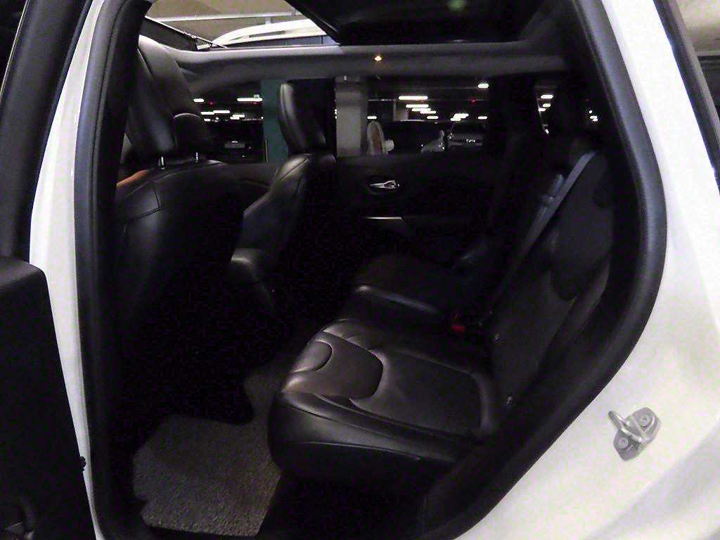 Jeep Cherokee - Vista 7