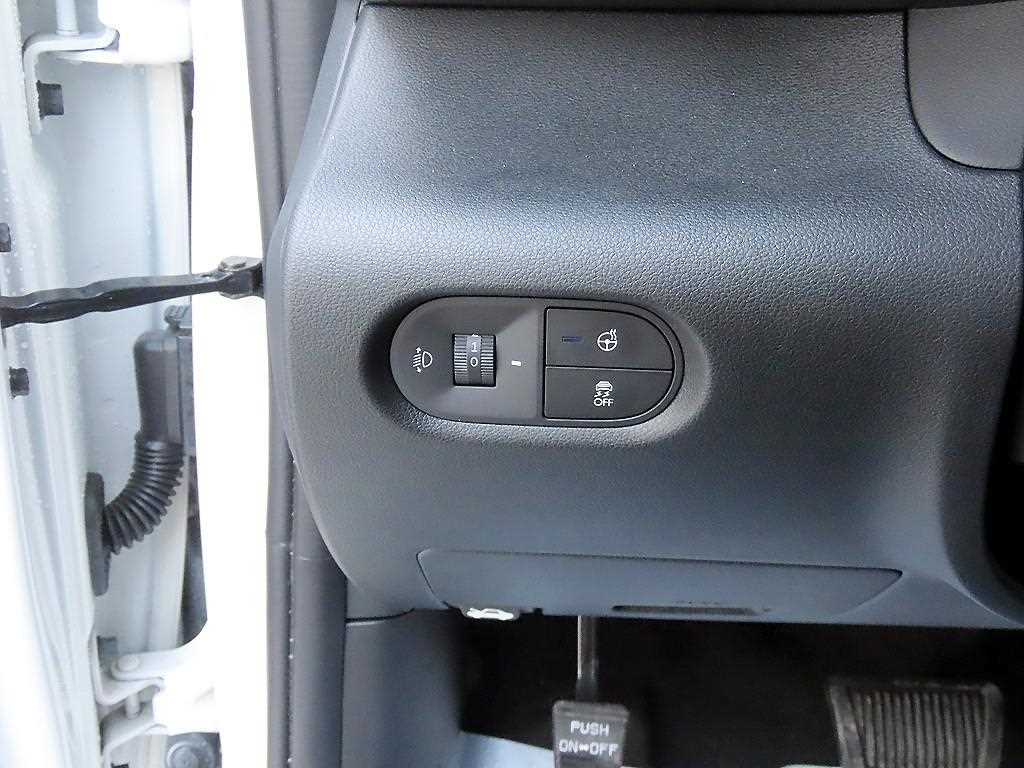 HYUNDAI Casper - Vista 12