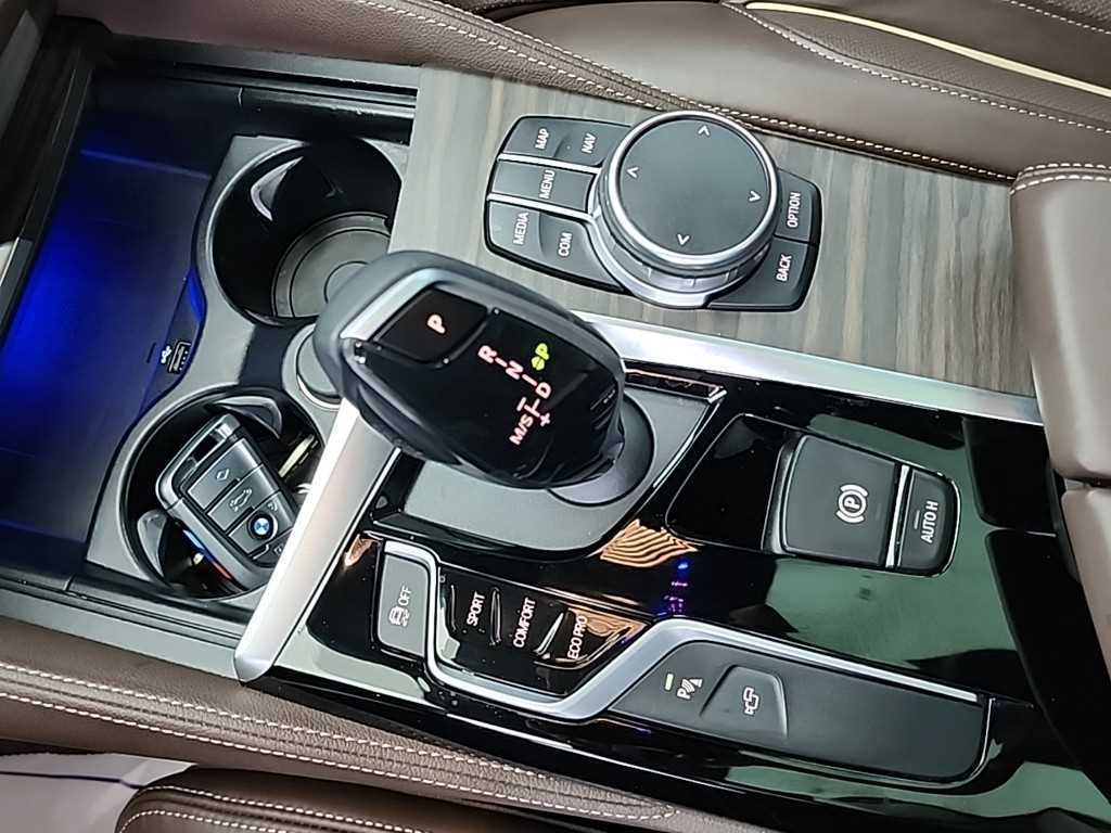 BMW 5 Series - Vista 8