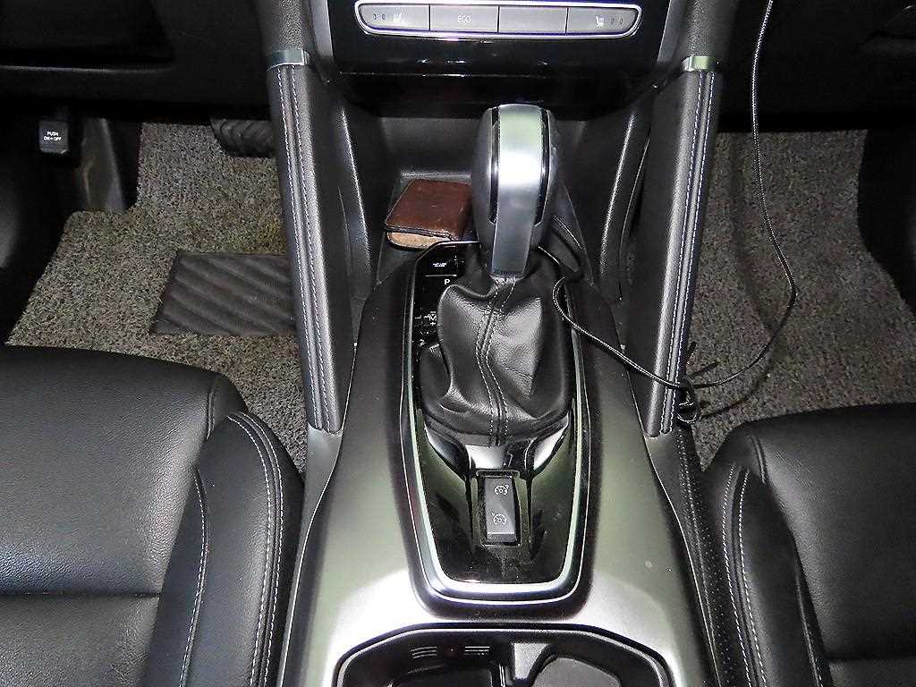 SAMSUNG QM6 - Vista 12