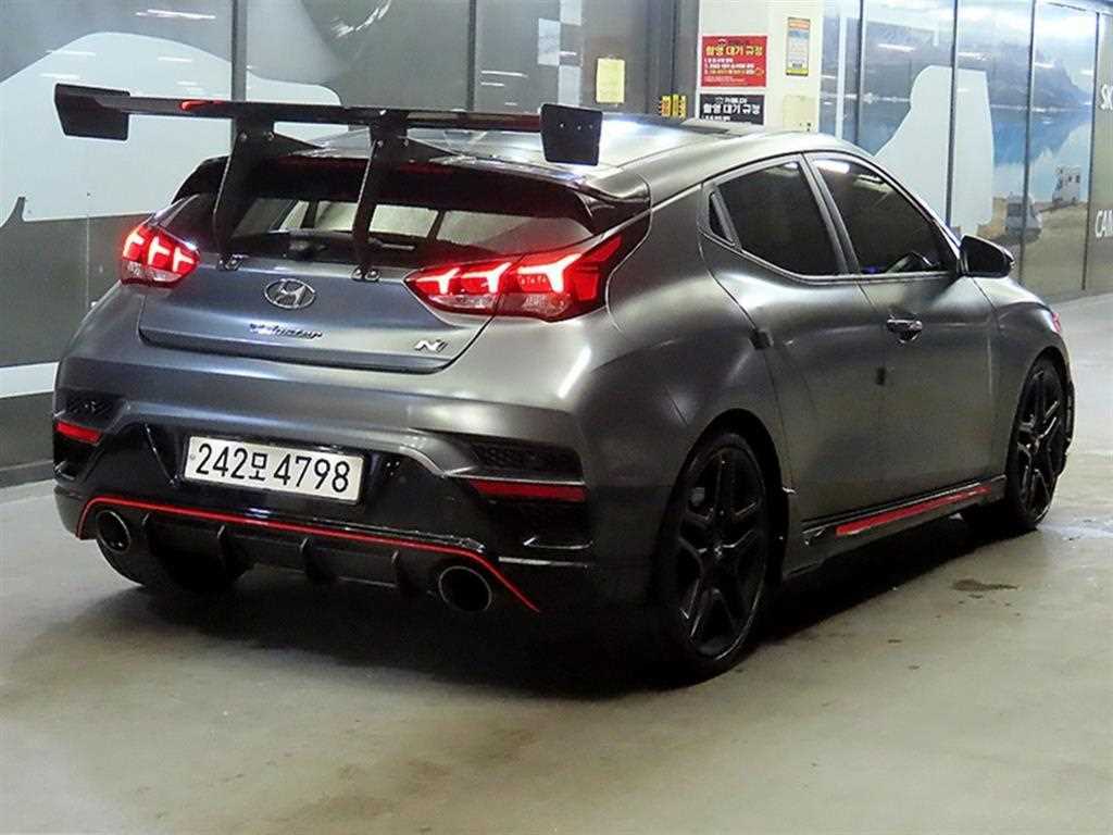 HYUNDAI Veloster - Vista 4