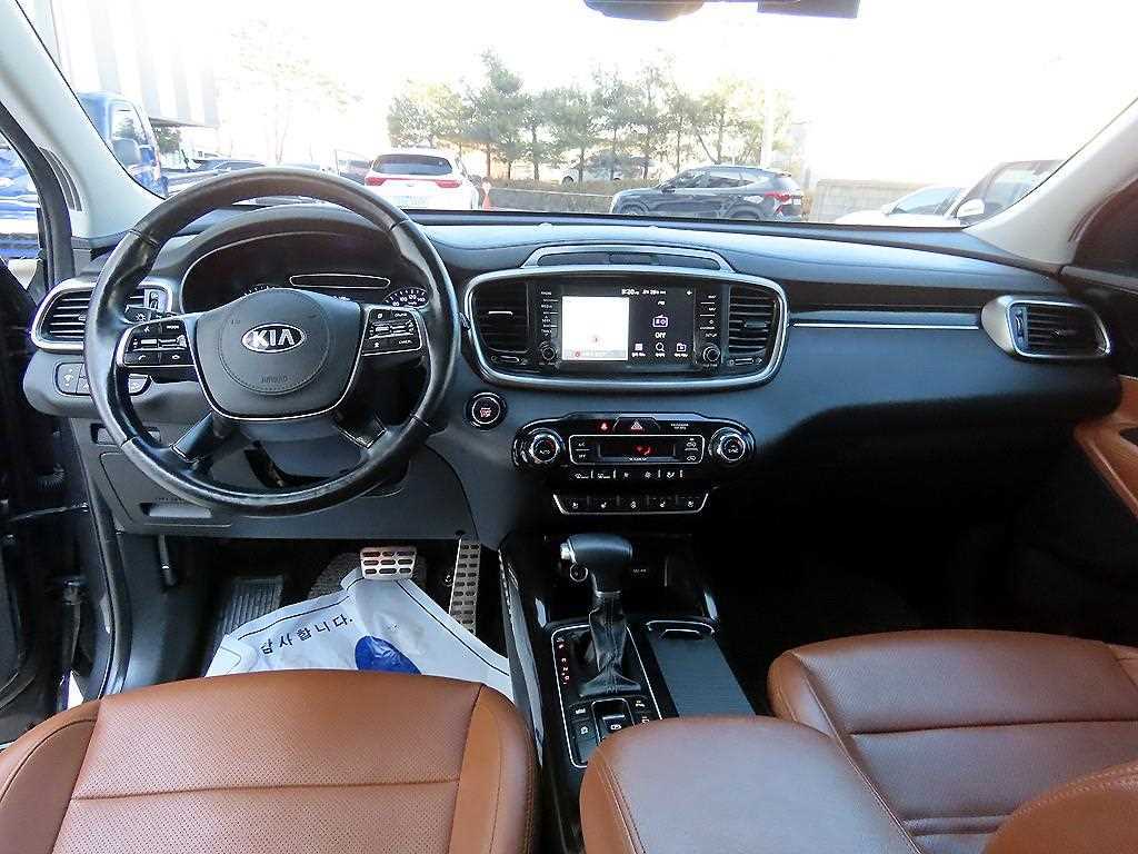 KIA Sorento - Vista 7