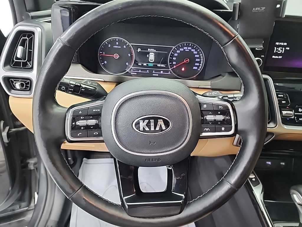 KIA Sorento - Vista 9