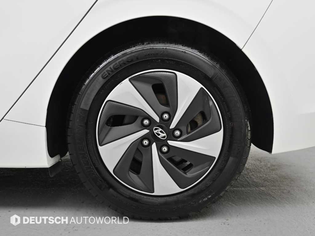 HYUNDAI Ioniq 2017 Blanco - Importación desde Corea - HF Imports Iquique - Foto 19