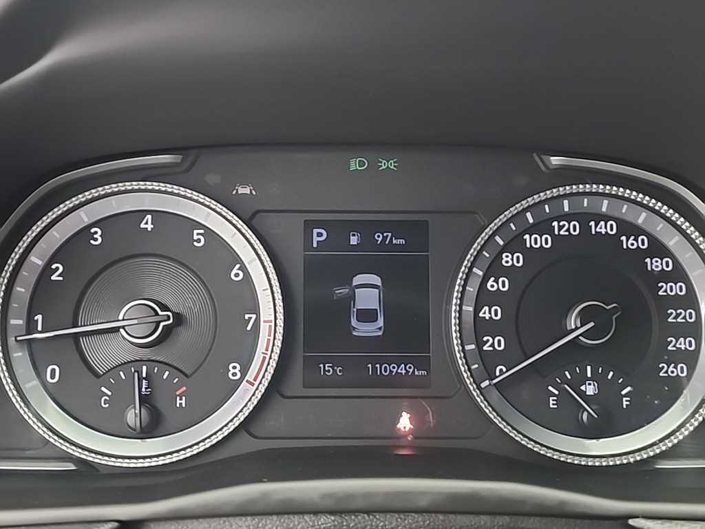 HYUNDAI Sonata - Vista 6