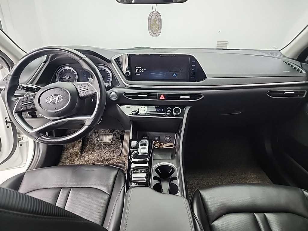 HYUNDAI Sonata - Vista 7