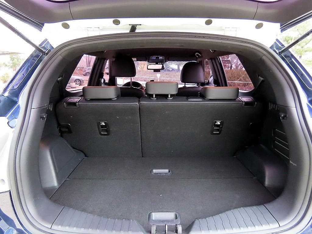 Ssangyong Tivoli 2018 Azul - Importación desde Corea - HF Imports Iquique - Foto 18