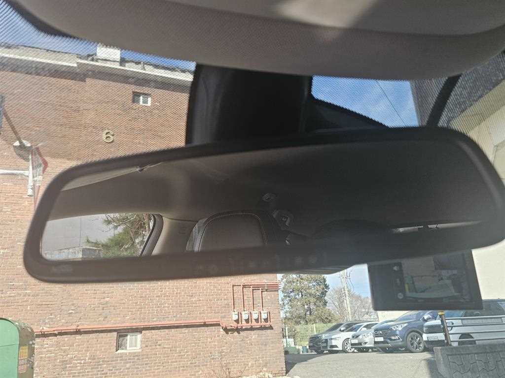 SAMSUNG QM6 - Vista 11