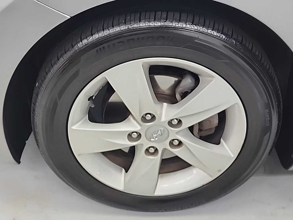 HYUNDAI Avante 2012 Gris - Importación desde Corea - HF Imports Iquique - Foto 19