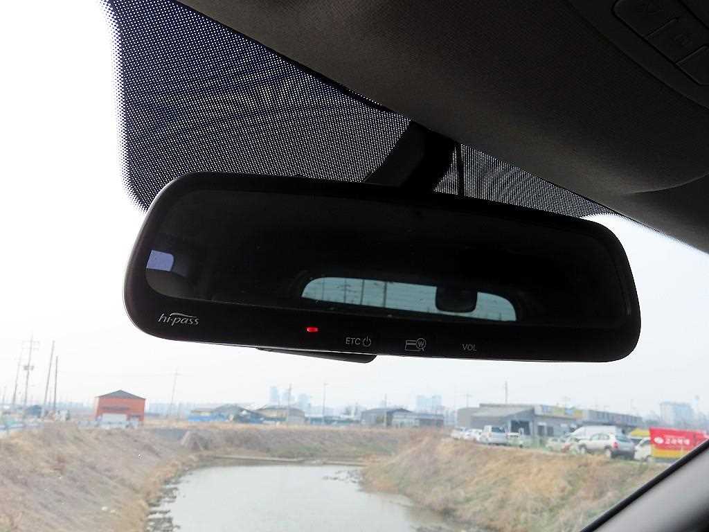 HYUNDAI Starex - Vista 12