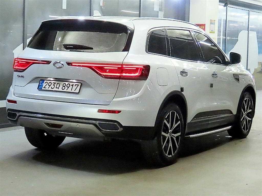 SAMSUNG QM6 - Vista 4