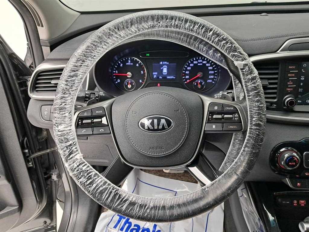 KIA Sorento - Vista 7