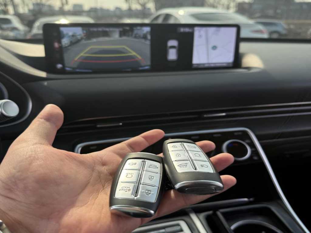 Genesis GV80 - Vista 9