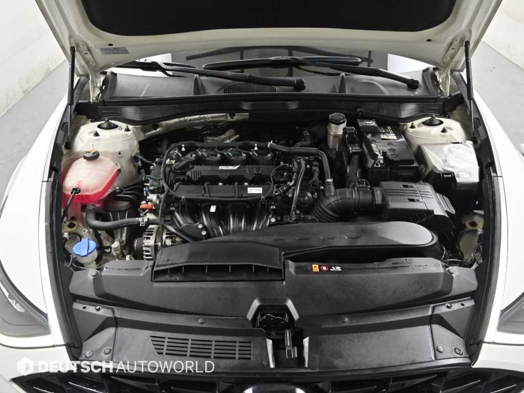 HYUNDAI Sonata - Vista 6