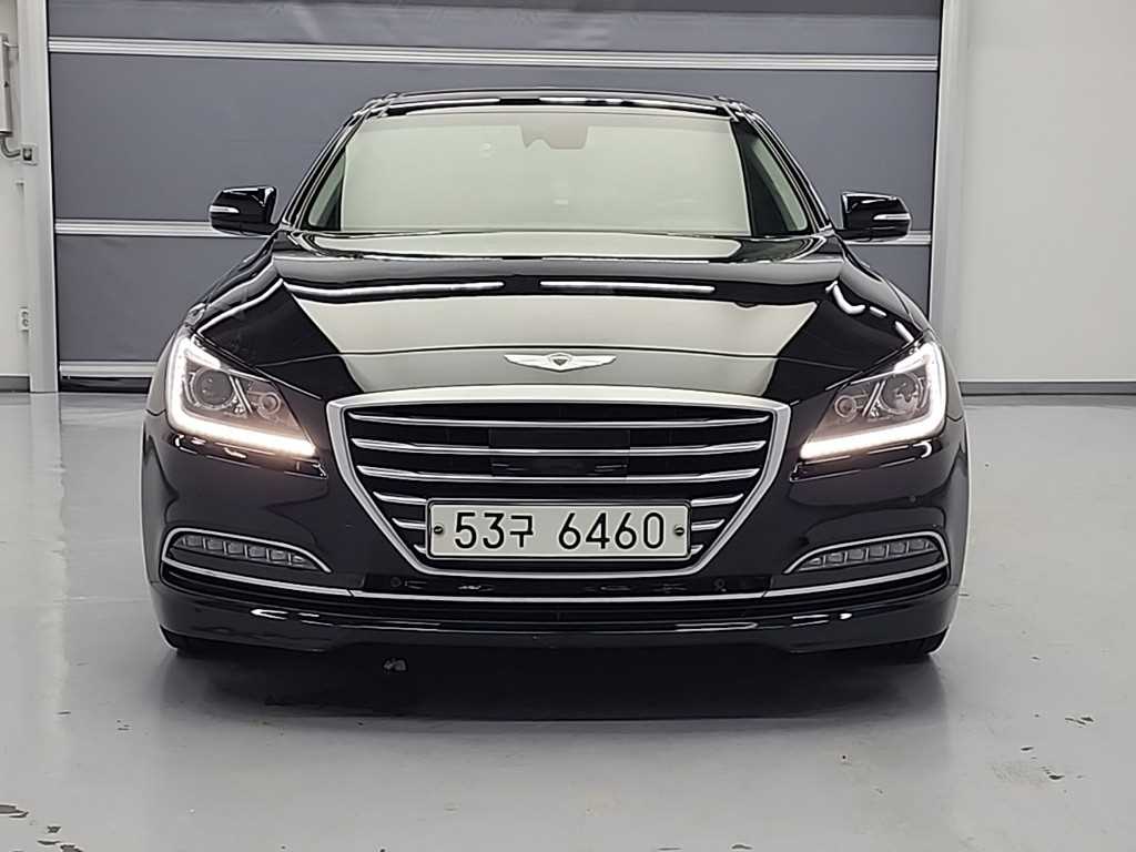 HYUNDAI Genesis - Vista 2