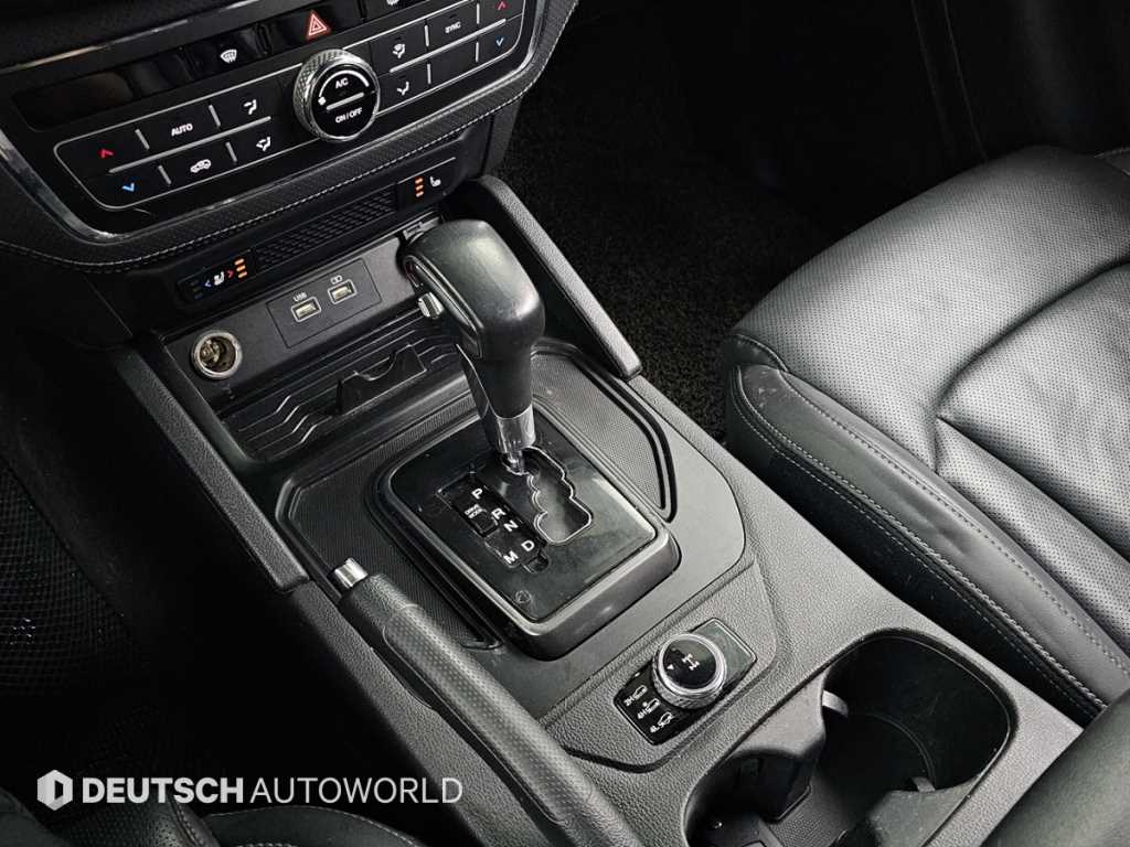 Ssangyong Rexton - Vista 9