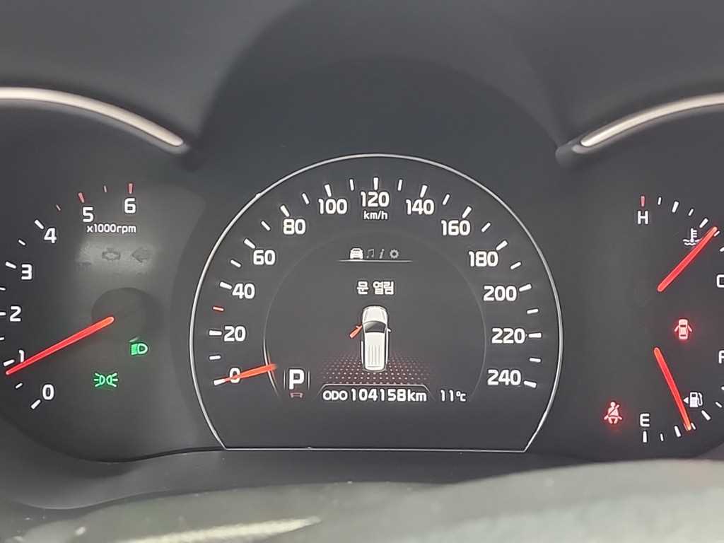 KIA Sorento - Vista 6