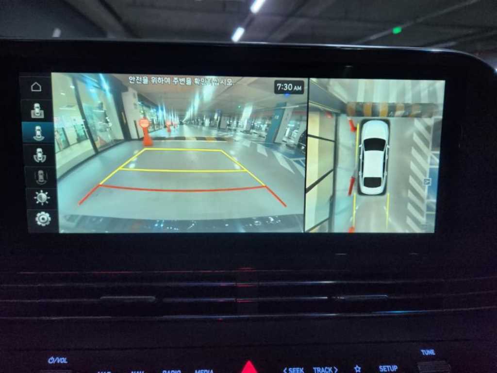 HYUNDAI Grandeur - Vista 11