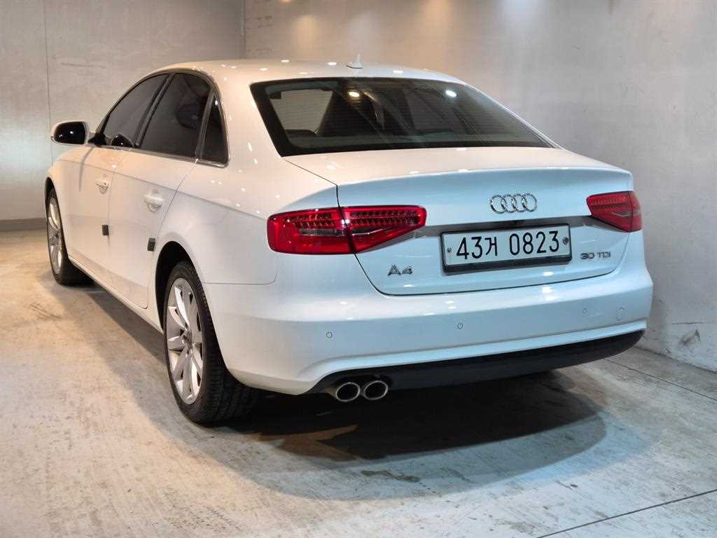 Audi A4 - Vista 4