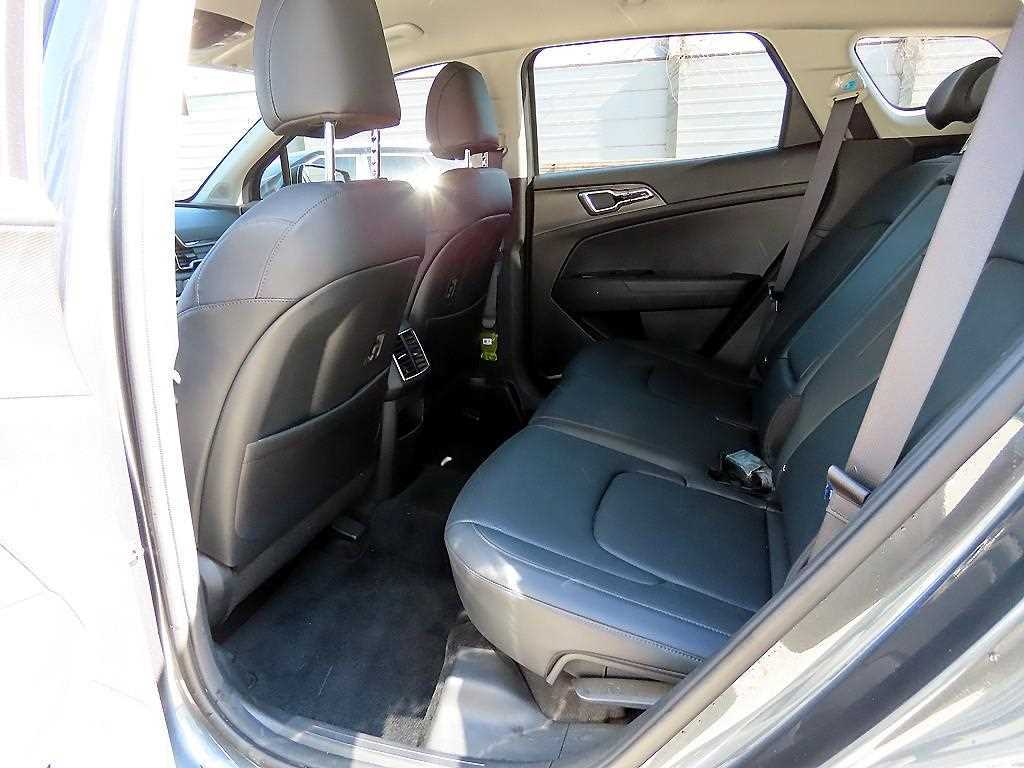 KIA Sportage - Vista 6