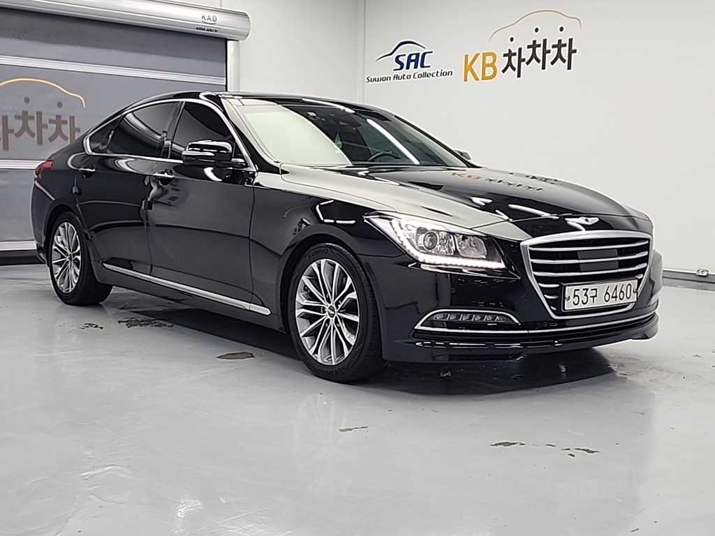 HYUNDAI Genesis - Vista 4