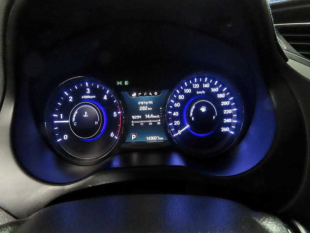 HYUNDAI Grandeur - Vista 6