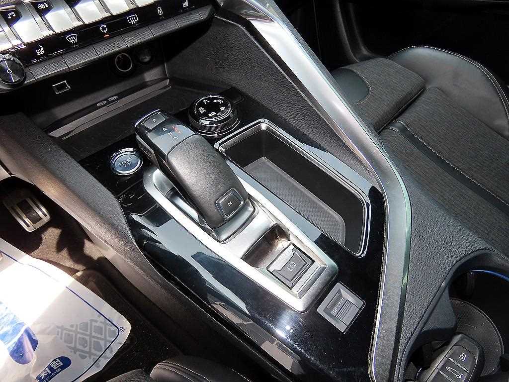 Peugeot 5008 - Vista 10