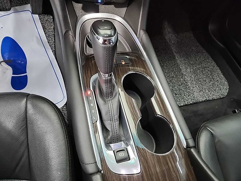 Chevrolet Malibu - Vista 8