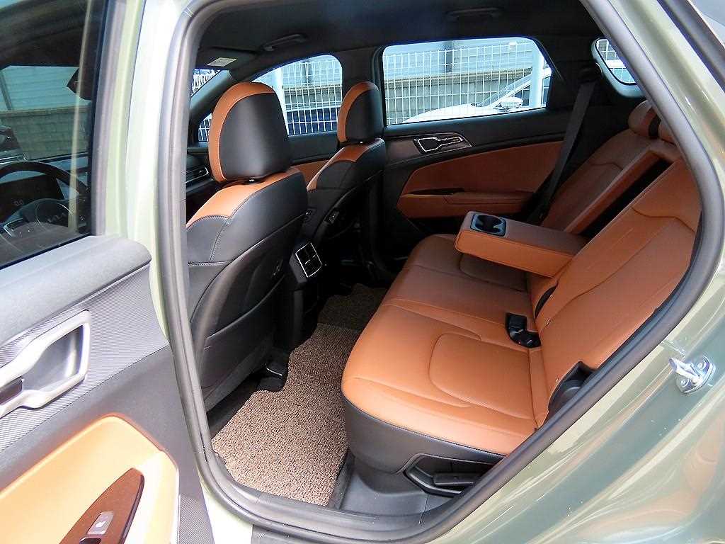 KIA Sportage - Vista 6