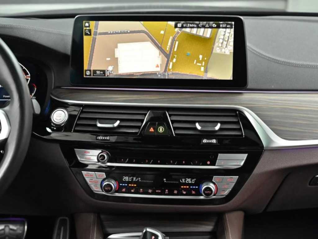 BMW 5 Series 2021 Negro - Importación desde Corea - HF Imports Iquique - Foto 14