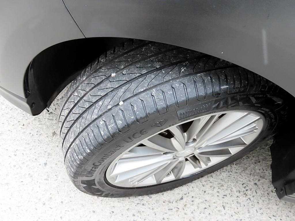 HYUNDAI Kona 2018 Gris - Importación desde Corea - HF Imports Iquique - Foto 20