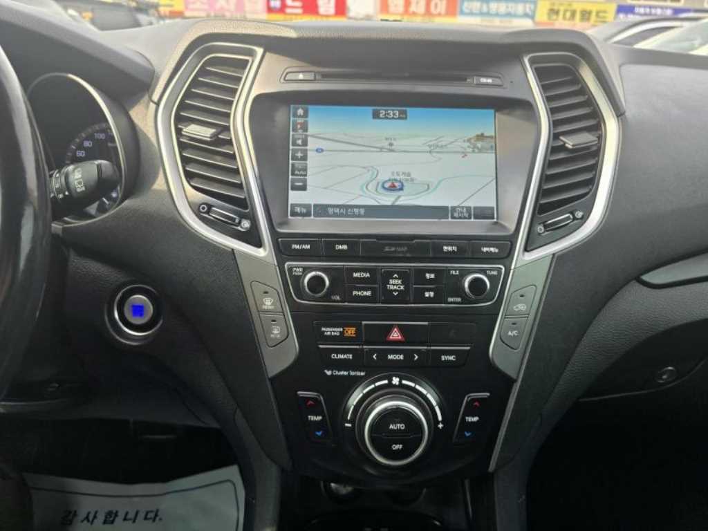 HYUNDAI Santa Fe - Vista 9