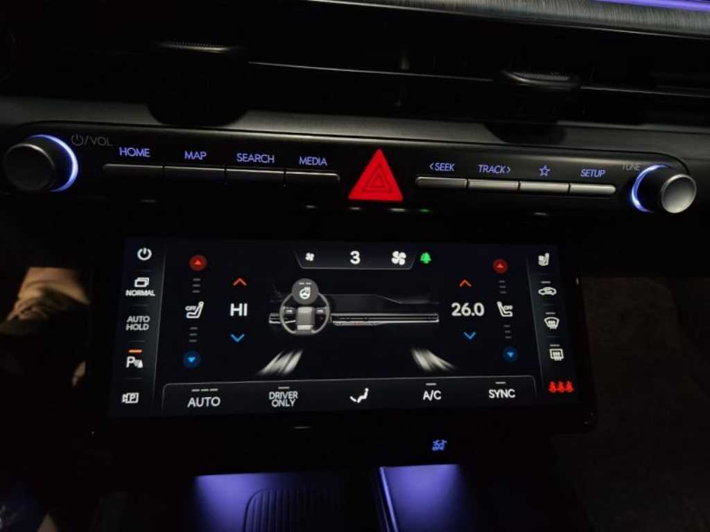 HYUNDAI Grandeur - Vista 12