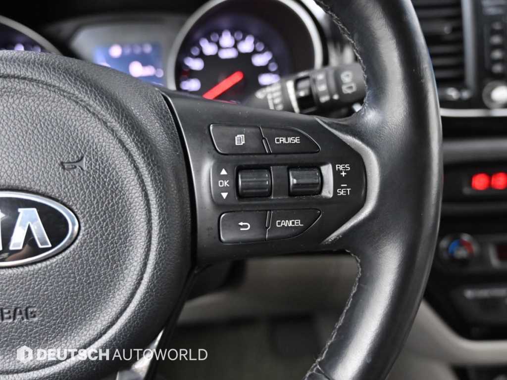 KIA Carnival 2015 Plateado - Importación desde Corea - HF Imports Iquique - Foto 17