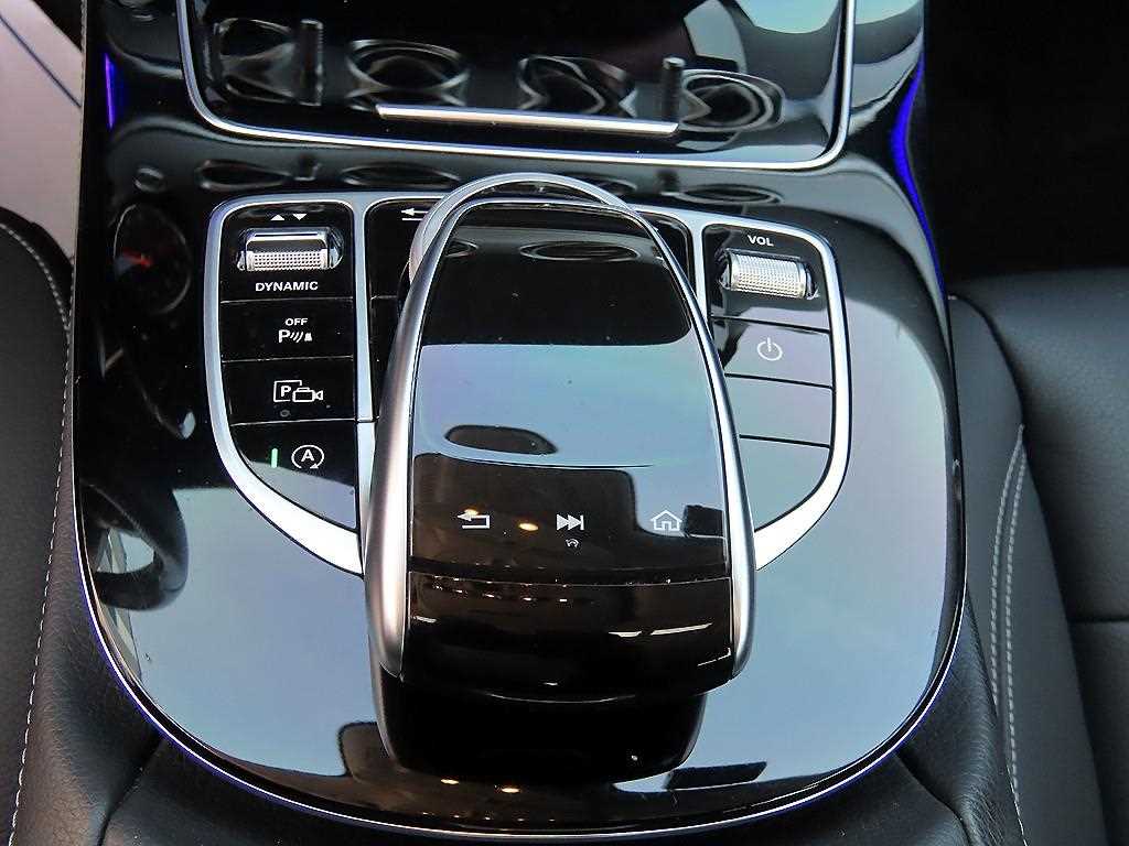 Mercedes Benz E class 2017 Gris - Importación desde Corea - HF Imports Iquique - Foto 13