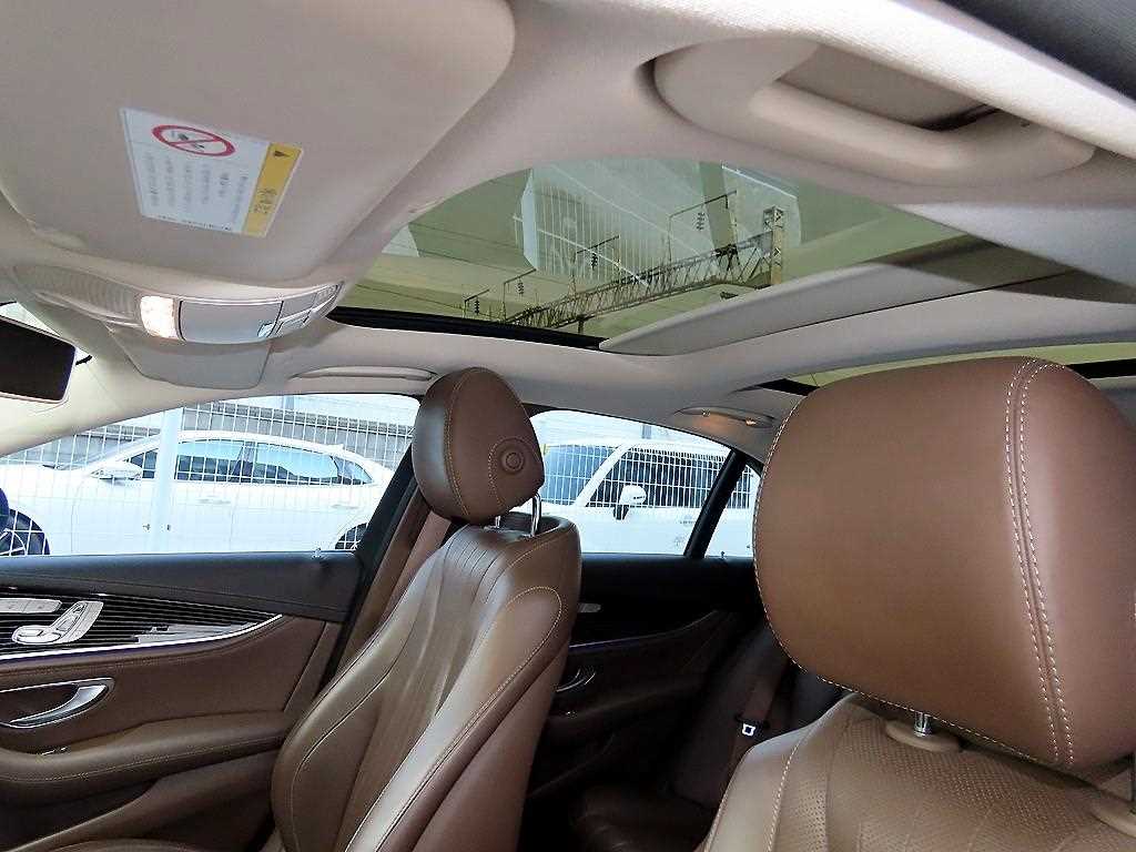 Mercedes Benz E class 2018 Gris - Importación desde Corea - HF Imports Iquique - Foto 15