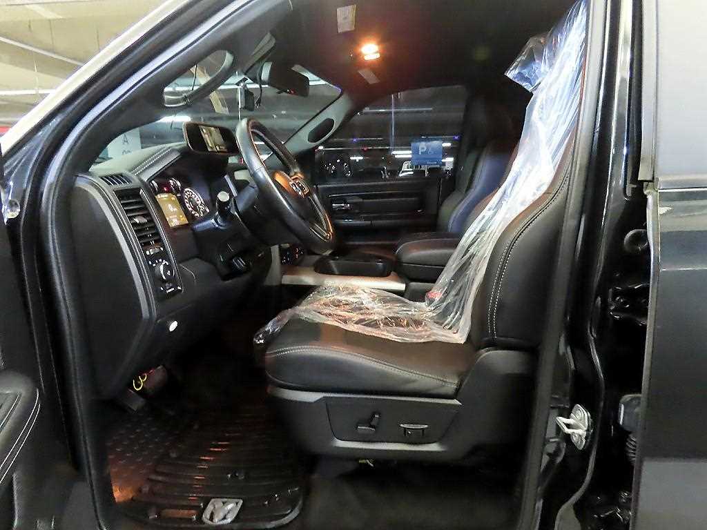 DODGE Rampic Up - Vista 6