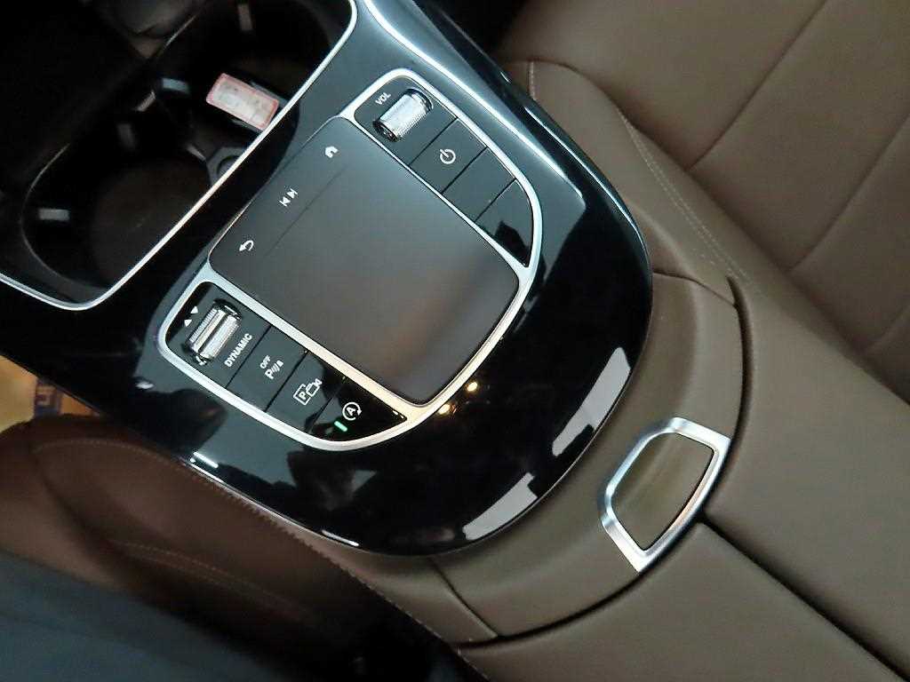 Mercedes Benz E class 2021 Blanco - Importación desde Corea - HF Imports Iquique - Foto 13