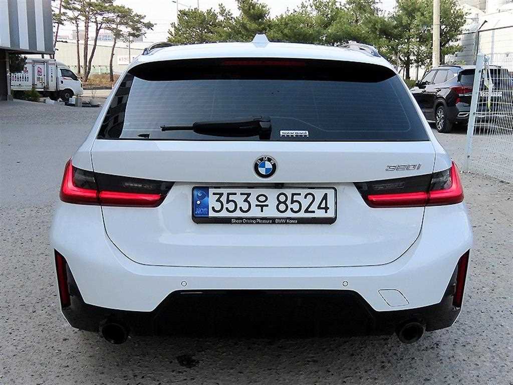 BMW 3 series - Vista 4