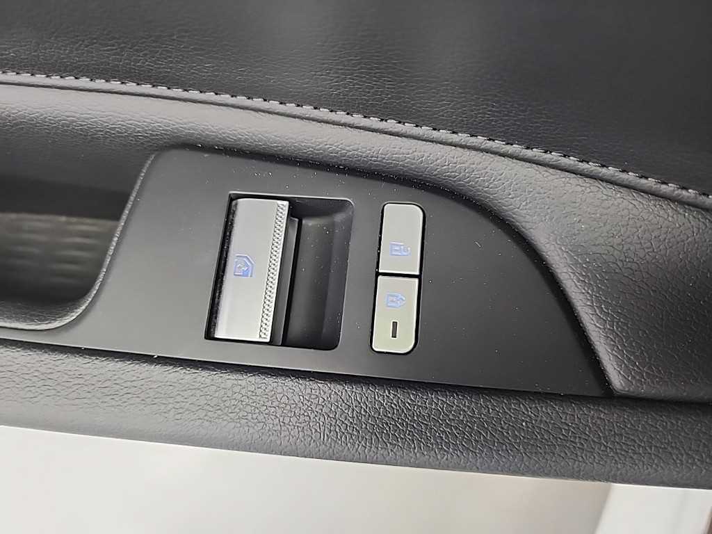 Genesis G80 2022 Blanco - Importación desde Corea - HF Imports Iquique - Foto 16