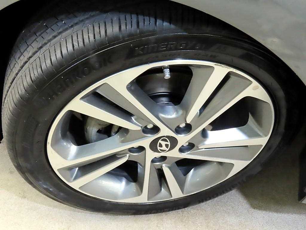 HYUNDAI Avante 2016 Gris - Importación desde Corea - HF Imports Iquique - Foto 20