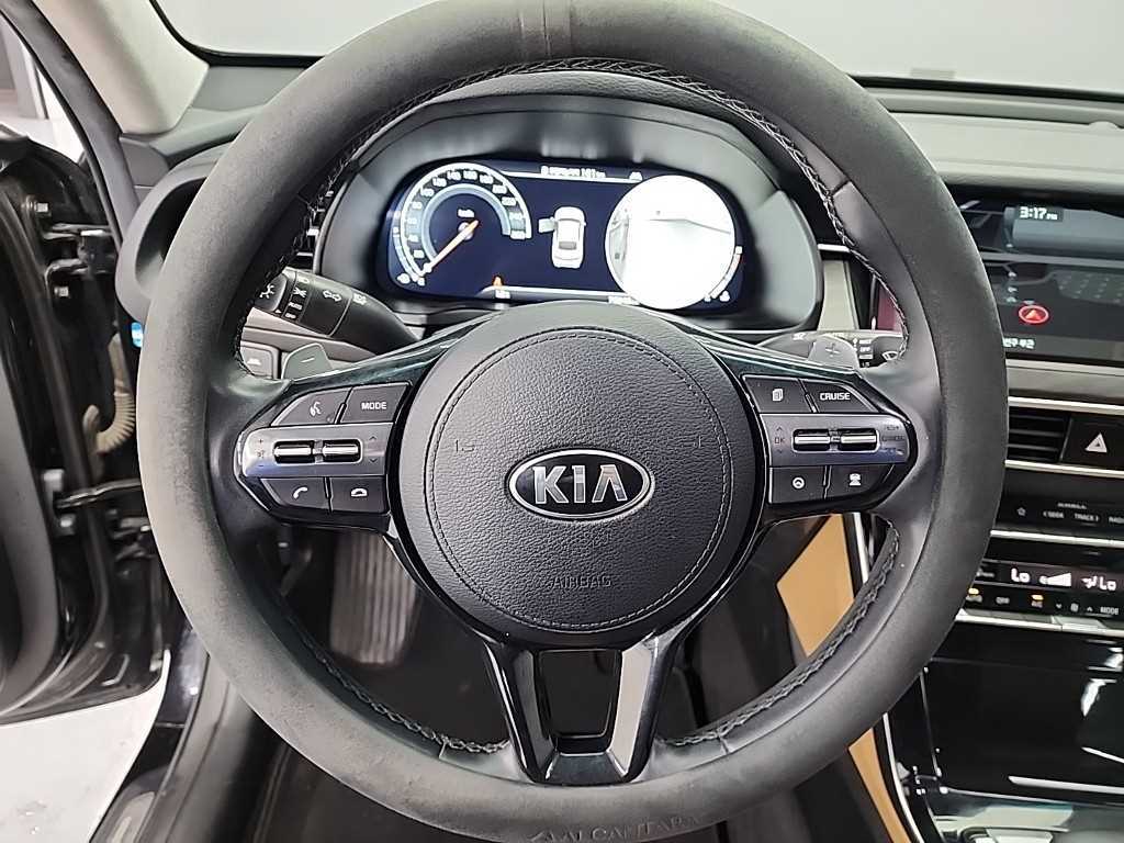 KIA K7 - Vista 9
