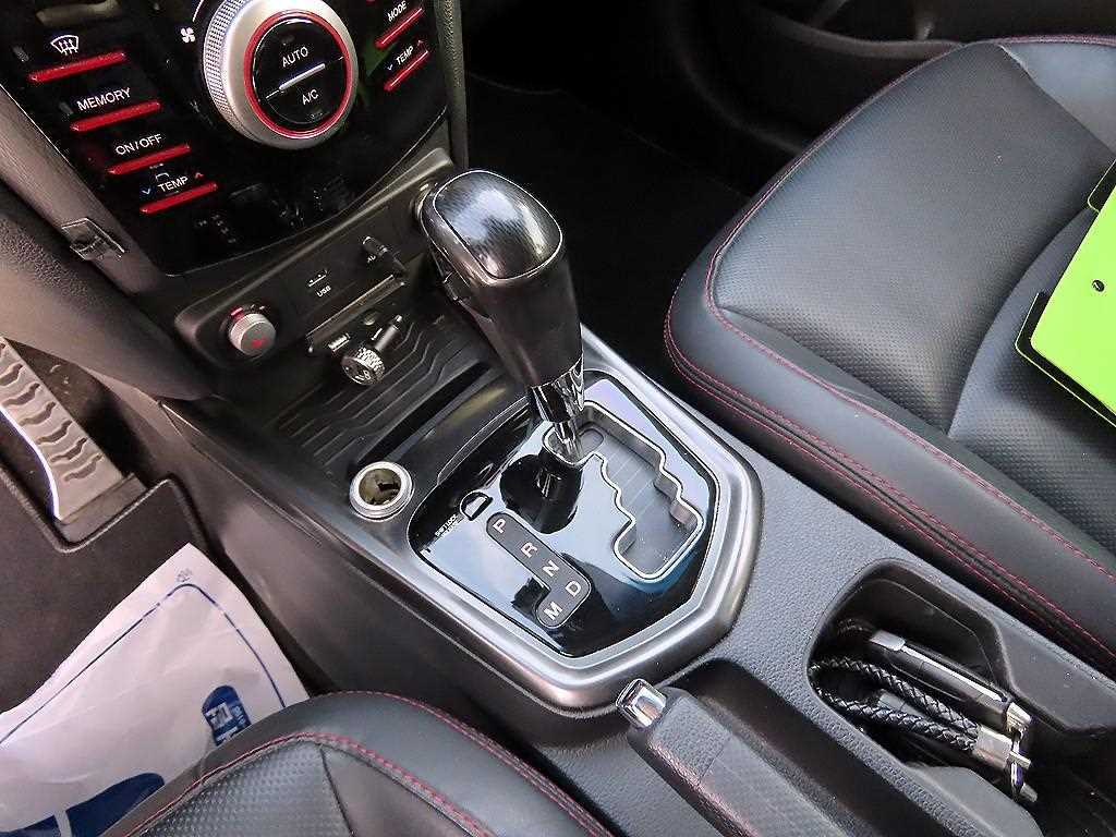 Ssangyong Tivoli - Vista 10