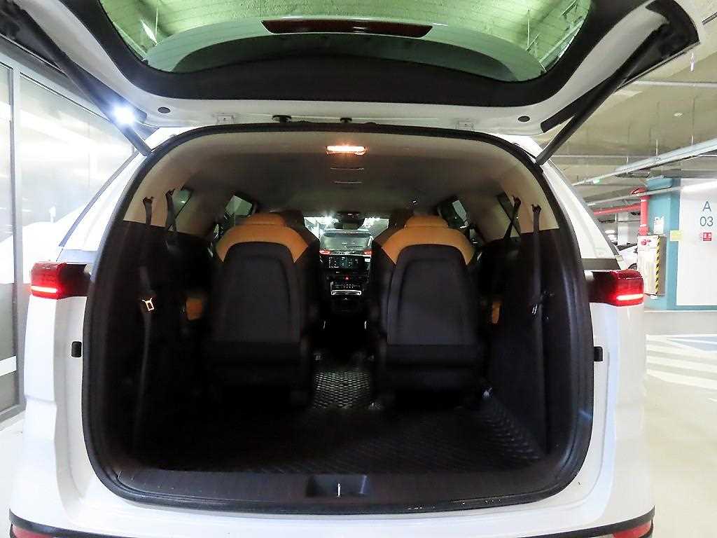 KIA Carnival 2023 Blanco - Importación desde Corea - HF Imports Iquique - Foto 16