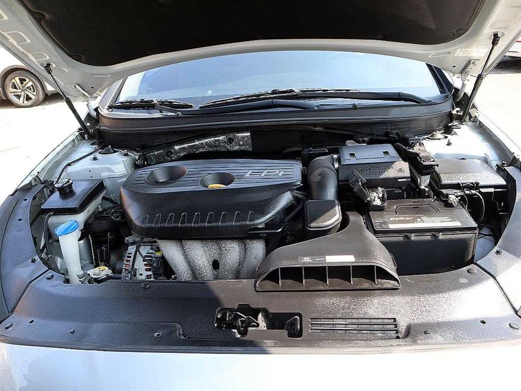 HYUNDAI Sonata 2019 Gris - Importación desde Corea - HF Imports Iquique - Foto 19