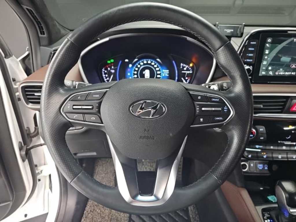 HYUNDAI Santa Fe - Vista 6