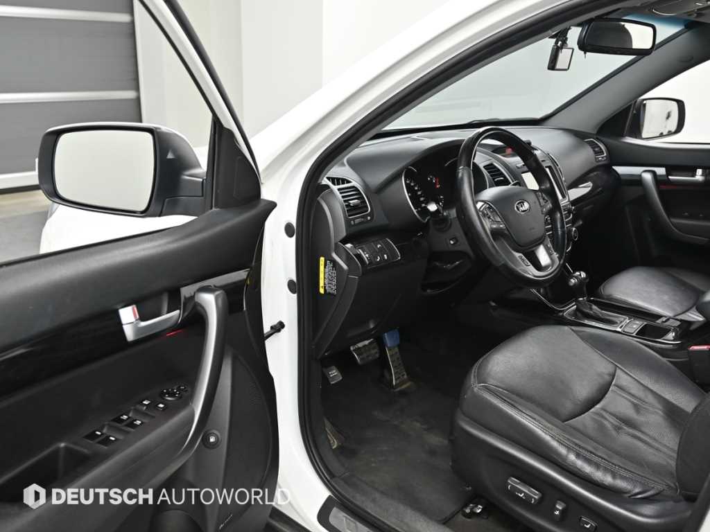 KIA Sorento - Vista 11